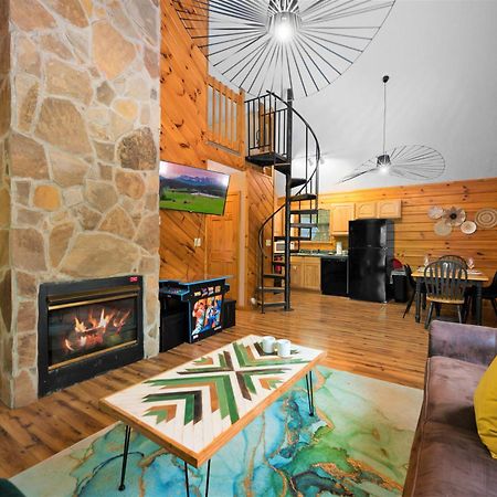 Summer Special! Dollywood At 2 Min & Heated Pool Sevierville Ngoại thất bức ảnh